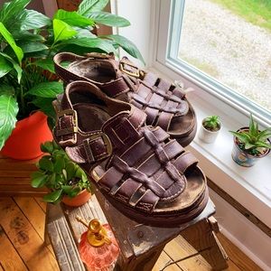 Vintage Doc Marten Sandals🤩